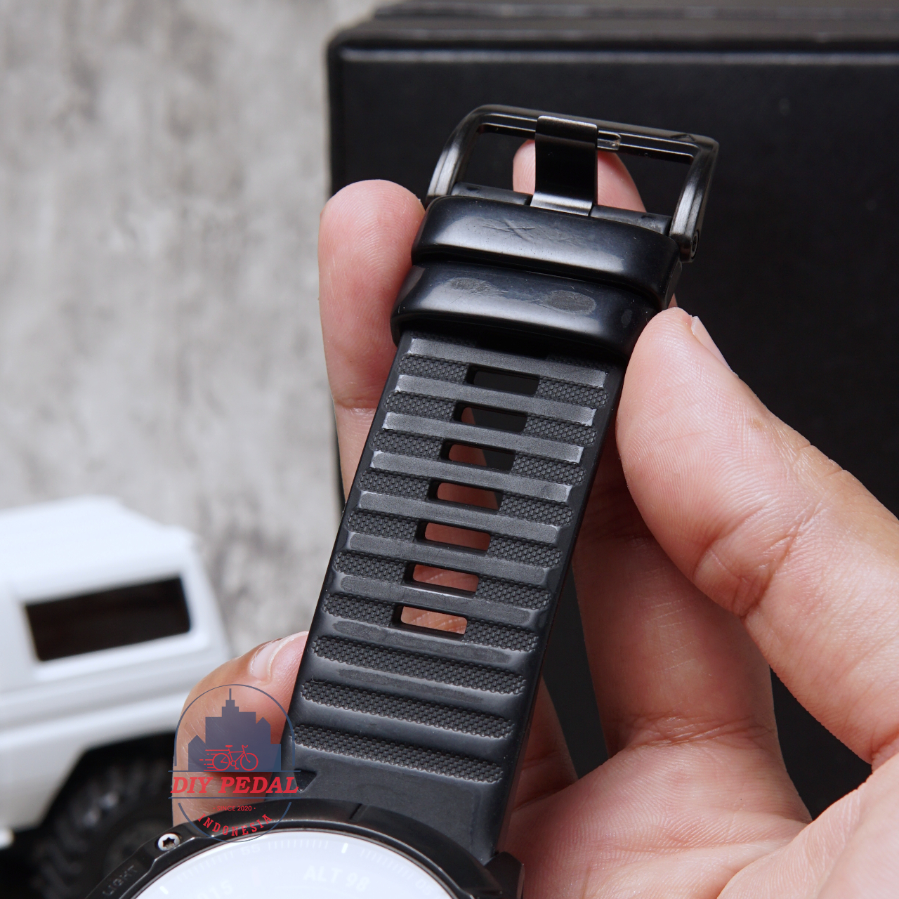 Garmin Fenix 6X Sapphire Carbon DLC - Kode 8725 - Image 4