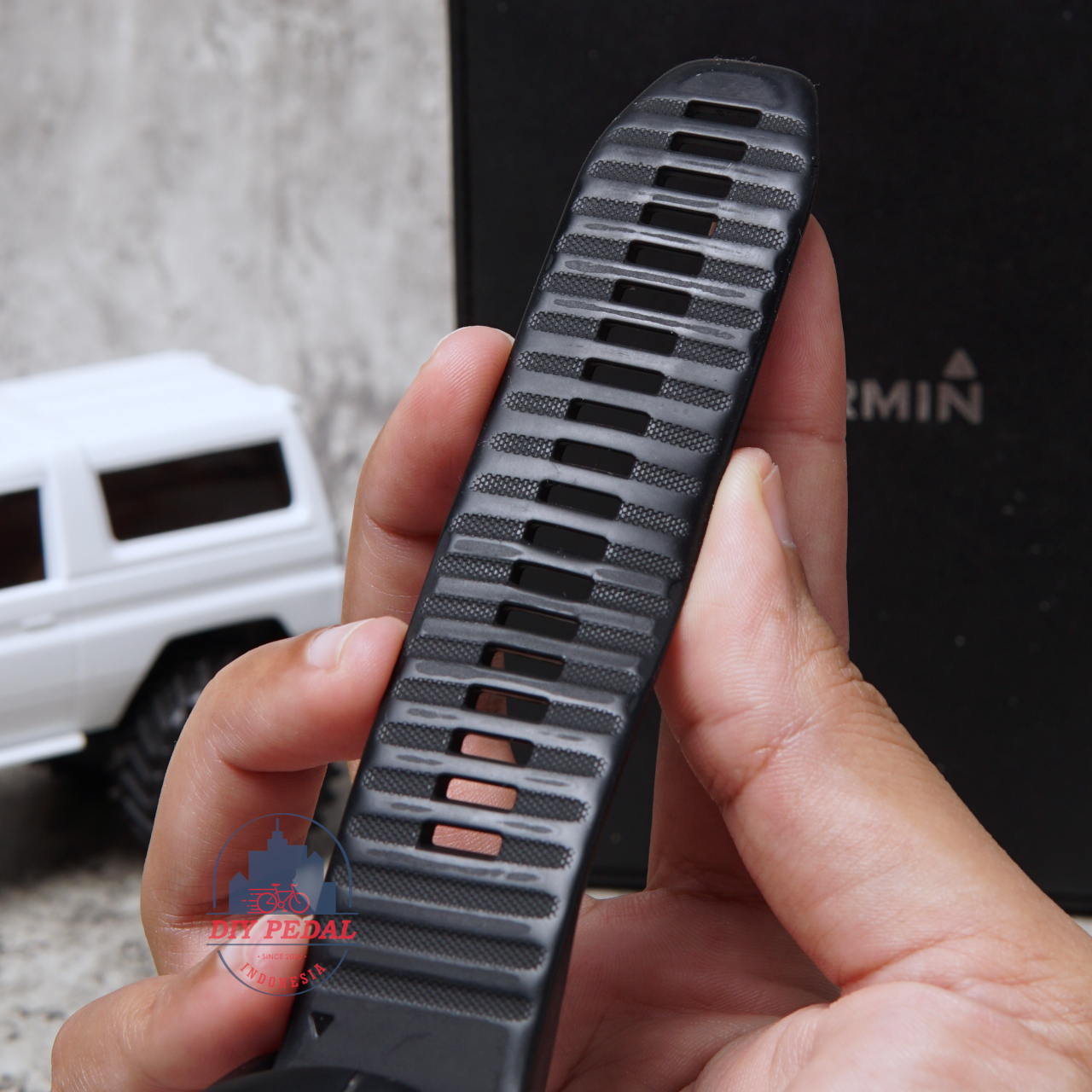 Garmin Fenix 6X Sapphire Carbon DLC - Kode 8725 - Image 5