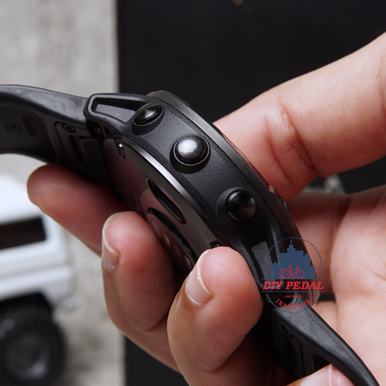 Garmin Fenix 6X Sapphire Carbon DLC - Kode 8725 - Image 7