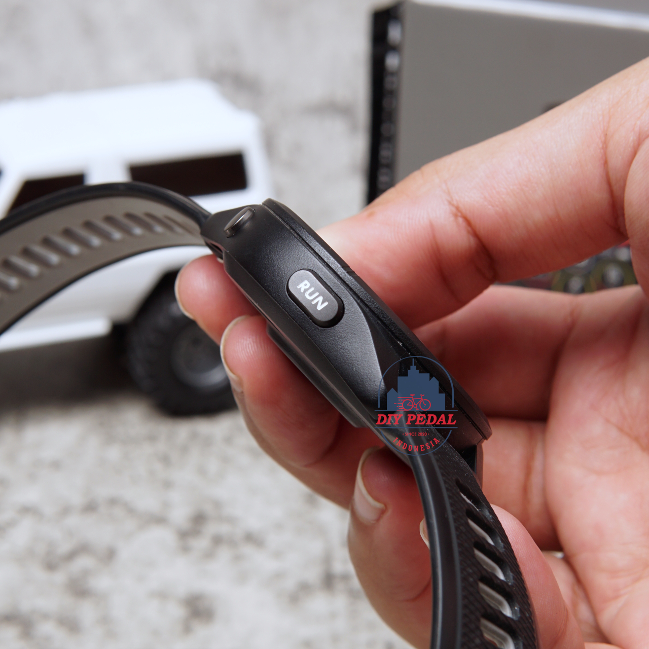 Jual Garmin Forerunner 265 Black di DIY Pedal Indonesia. Lokasi Yogyakarta. Harga terbaik