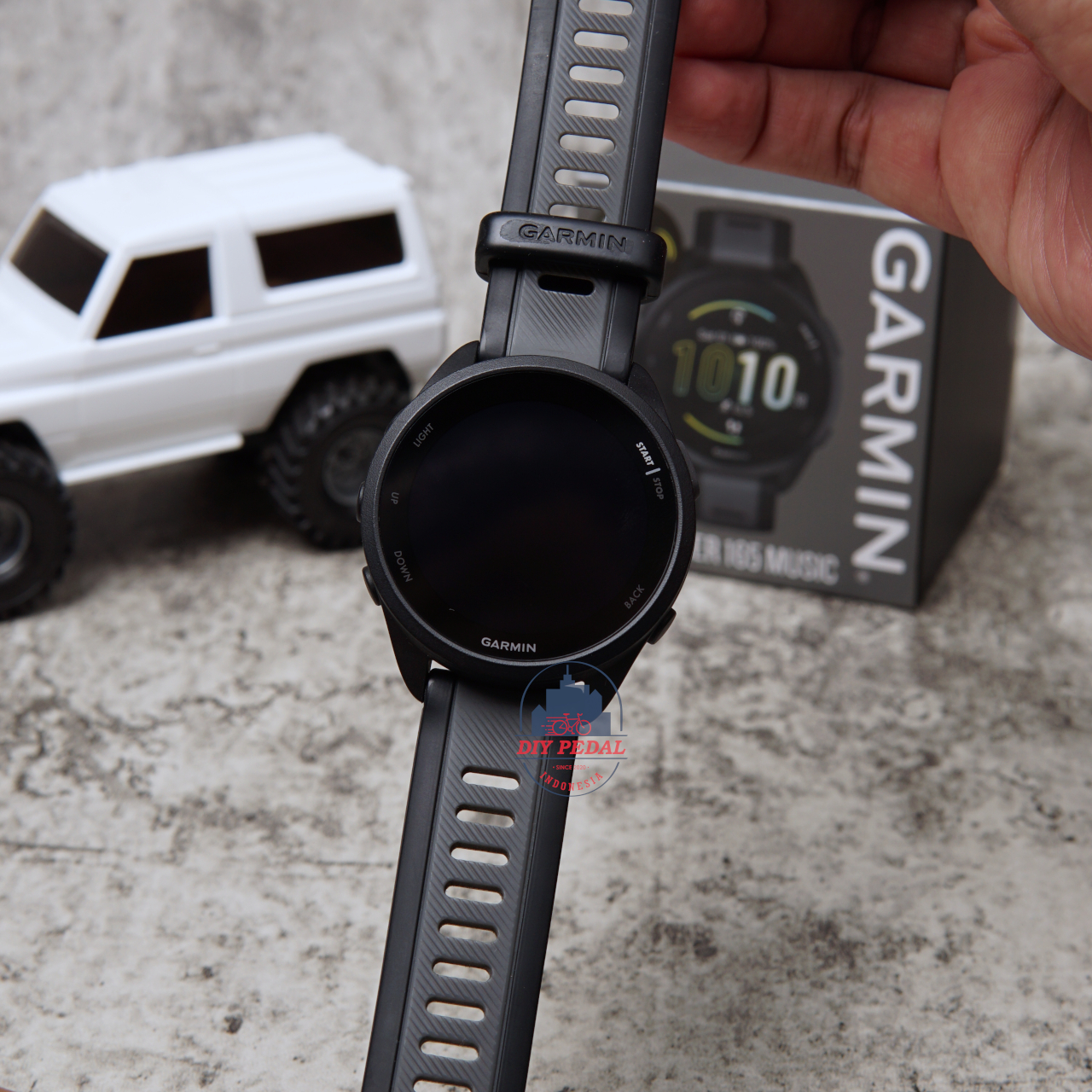 Jual Garmin Forerunner 165 Music Black, DIY Pedal Indonesia Lokasi Yogyakarta. Pusat Garmin Terbaik se Indonesia.