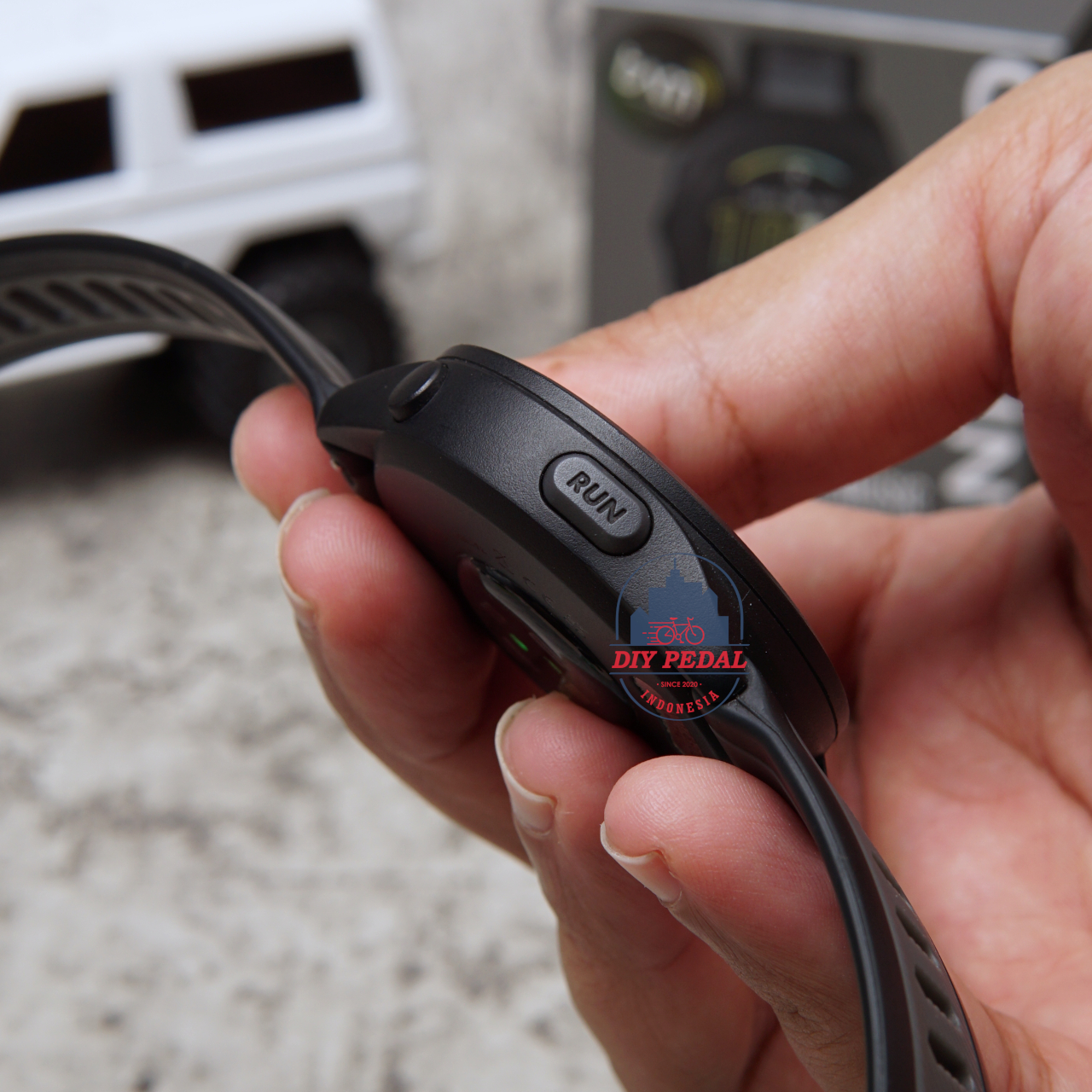 Jual Garmin Forerunner 165 Music Black, DIY Pedal Indonesia Lokasi Yogyakarta. Pusat Garmin Terbaik se Indonesia.