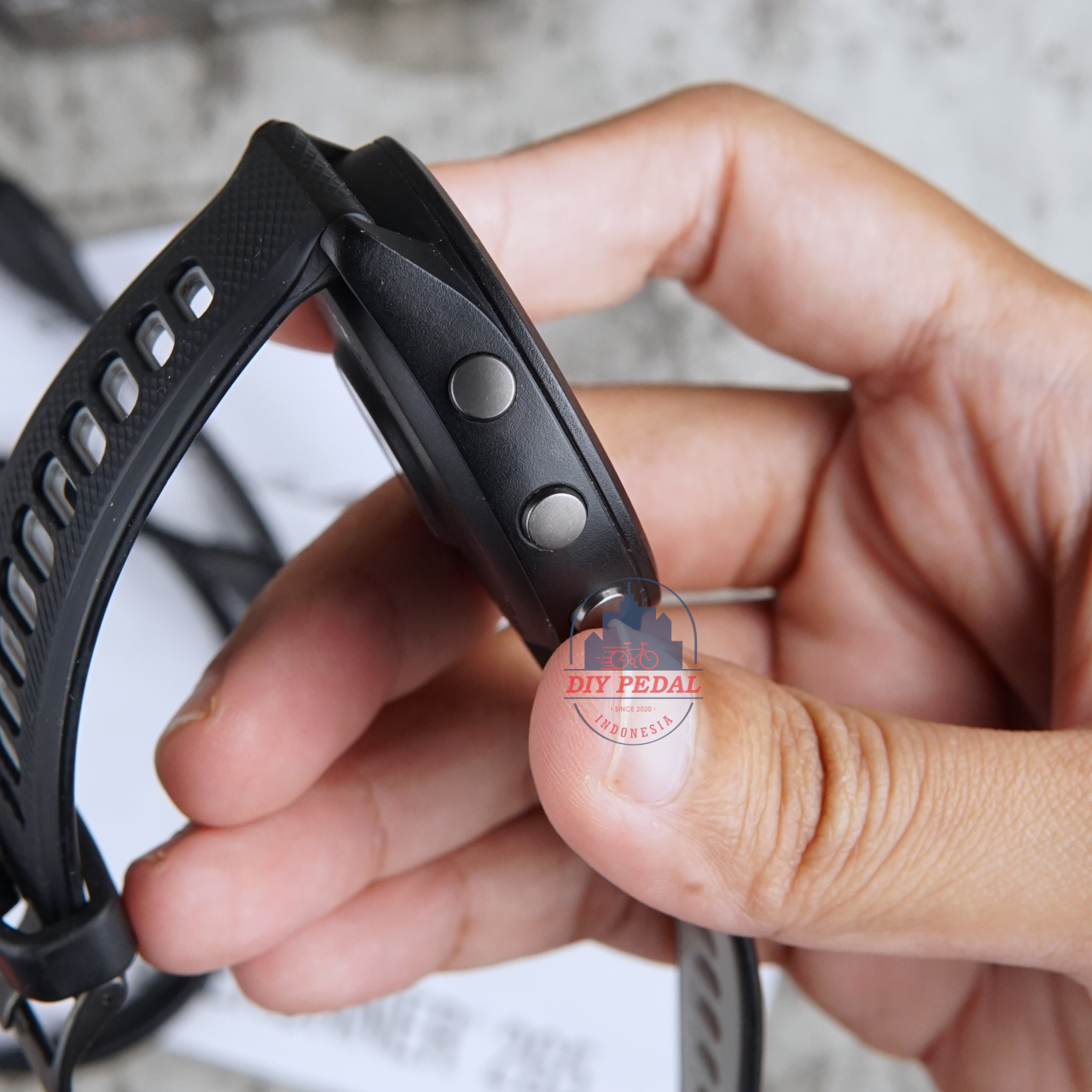 Jual Garmin Forerunner 265 Black, DIY Pedal Indonesia Lokasi Yogyakarta. Pusat Garmin Terbaik se Indonesia.