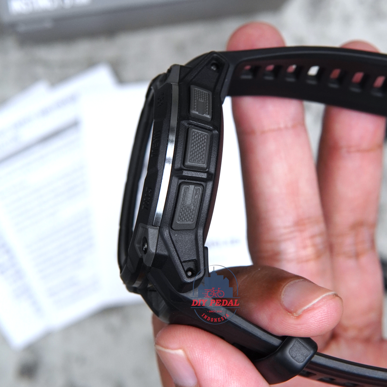 Garmin Instinct 3 Amoled Black 45mm - Kode 3492 - Image 4