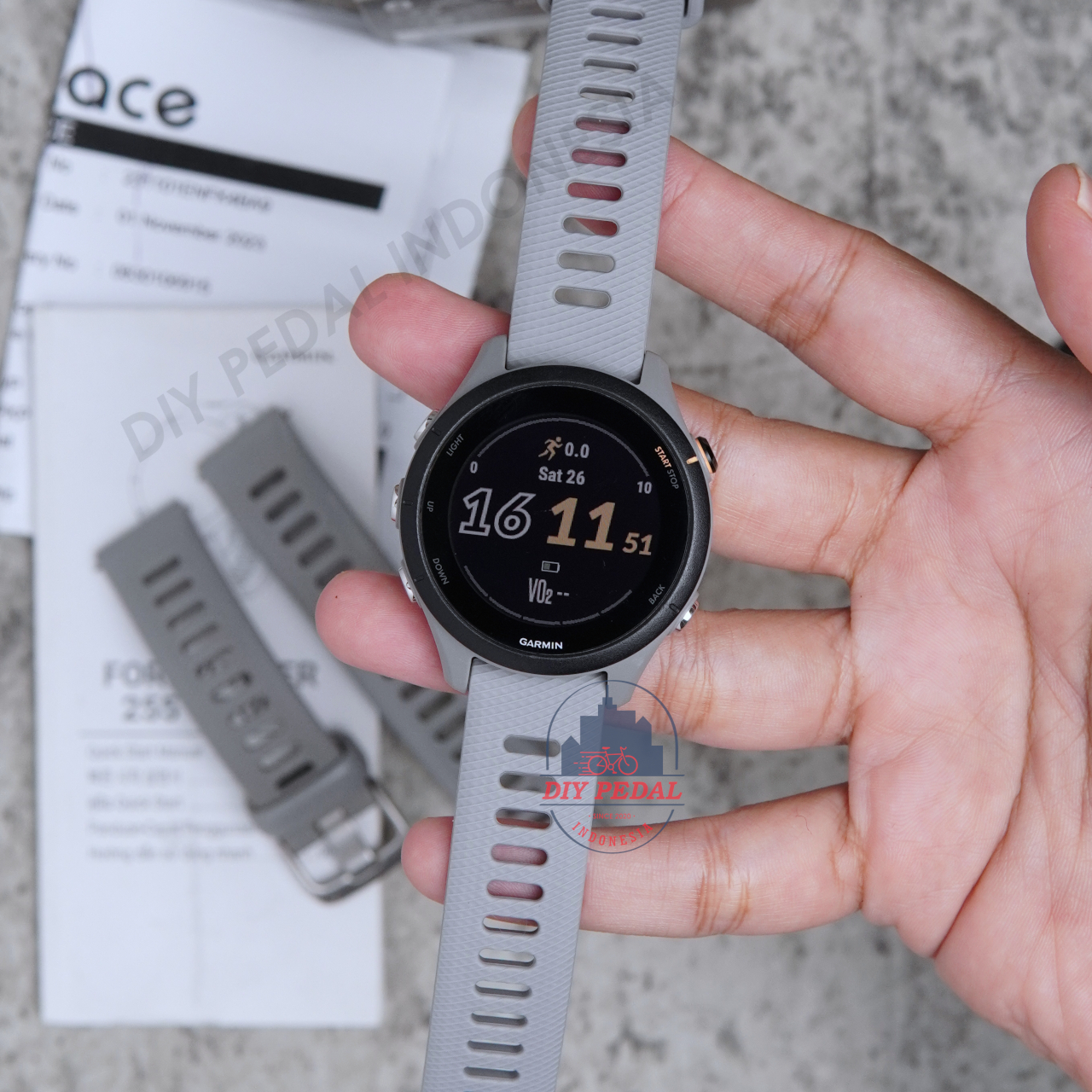 Jual Garmin Forerunner 255s Slate Gray non Music, DIY Pedal Indonesia Lokasi Yogyakarta. Pusat Garmin Terbaik se Indonesia.