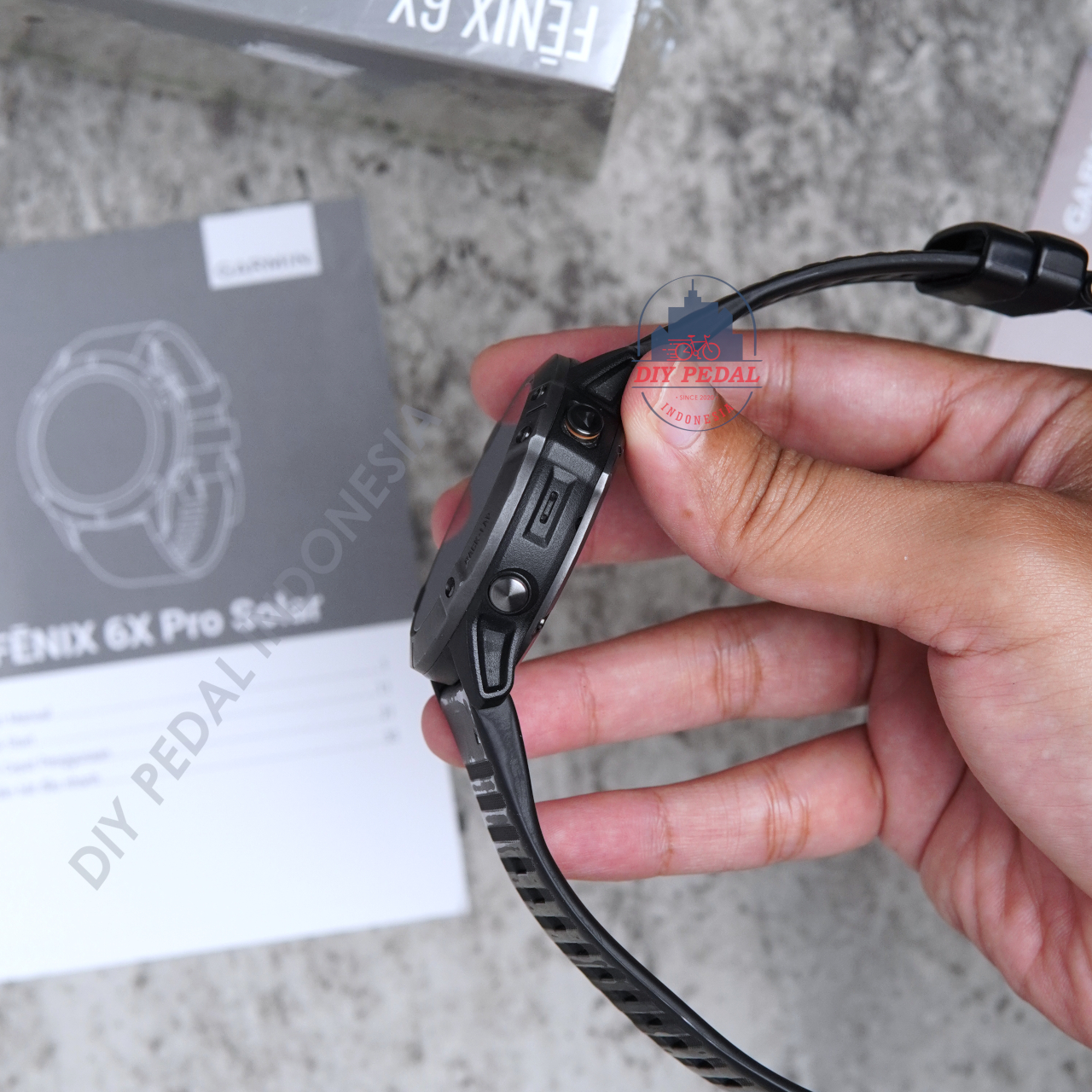 Jual Garmin Fenix 6X PRO Solar, DIY Pedal Indonesia Lokasi Yogyakarta. Pusat Garmin Terbaik se Indonesia.