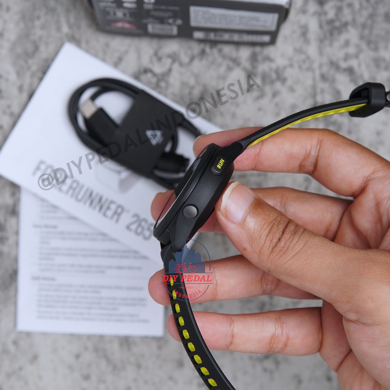 Jual Garmin Forerunner 265s Black DIY Pedal Indonesia Lokasi Yogyakarta. Pusat Garmin Terbaik se Indonesia.