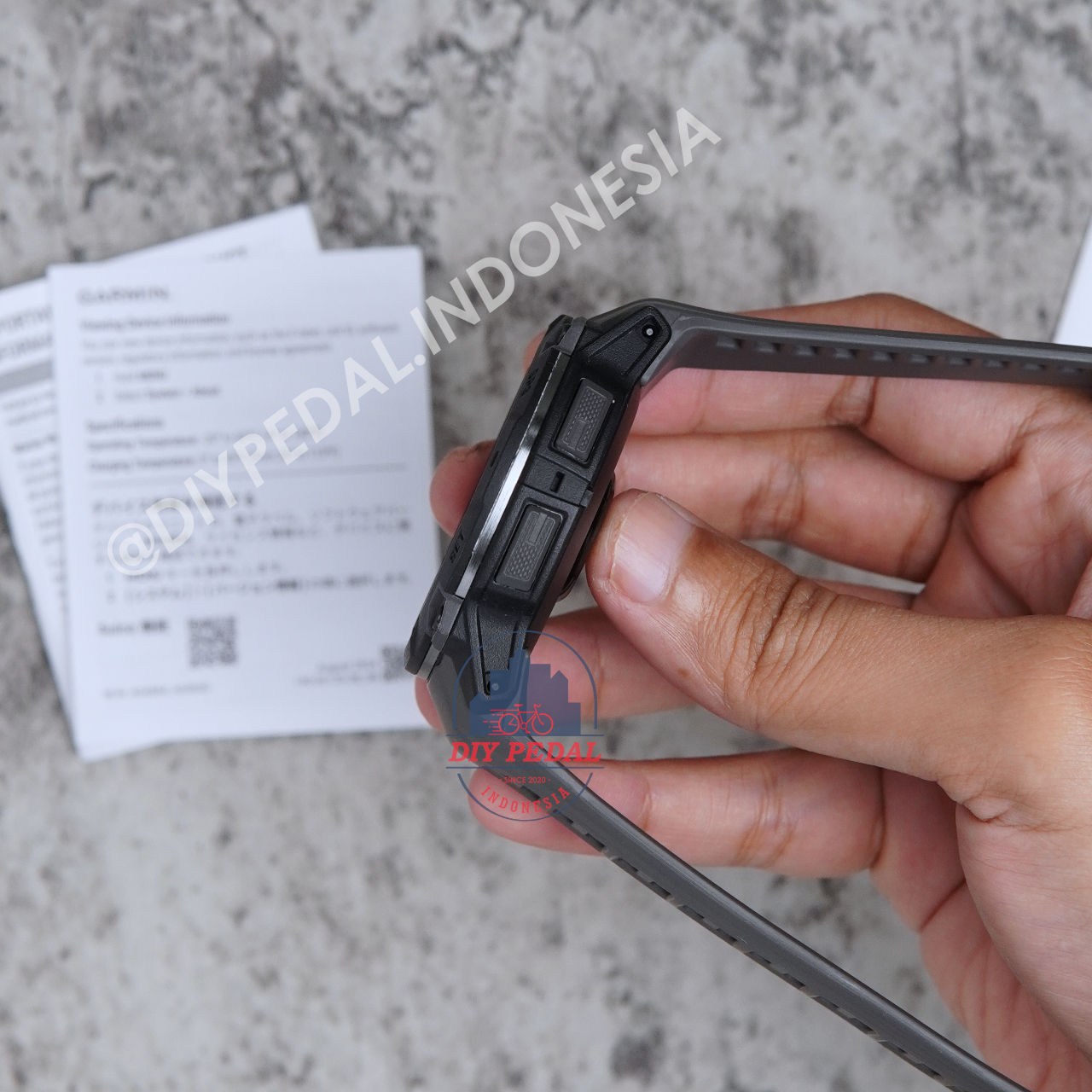 Jual Garmin Instinct 3 Amoled 50mm, DIY Pedal Indonesia Lokasi Yogyakarta. Pusat Garmin Terbaik se Indonesia.