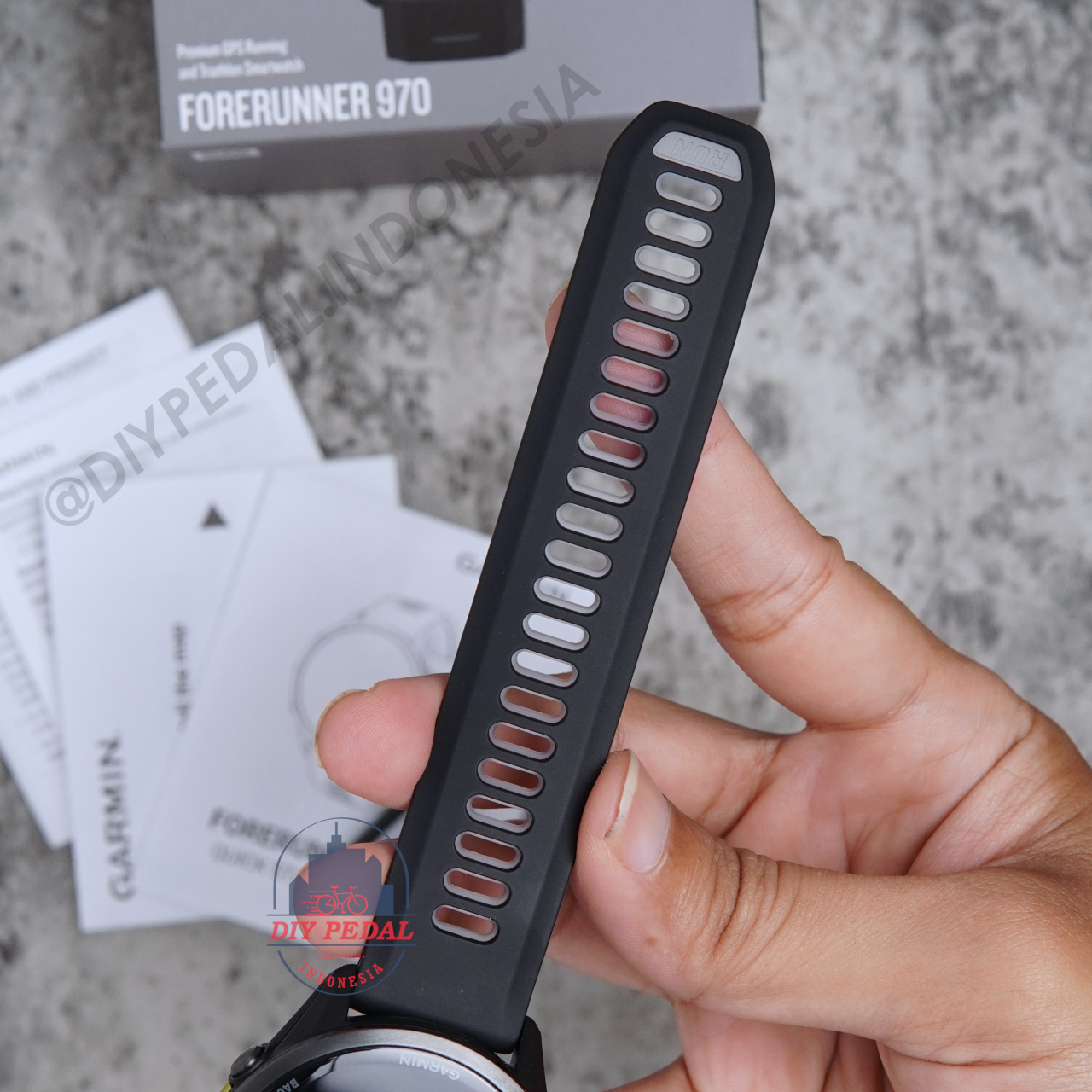 Jual Garmin Forerunner 970 Black, DIY Pedal Indonesia Lokasi Yogyakarta. Pusat Garmin Terbaik se Indonesia.