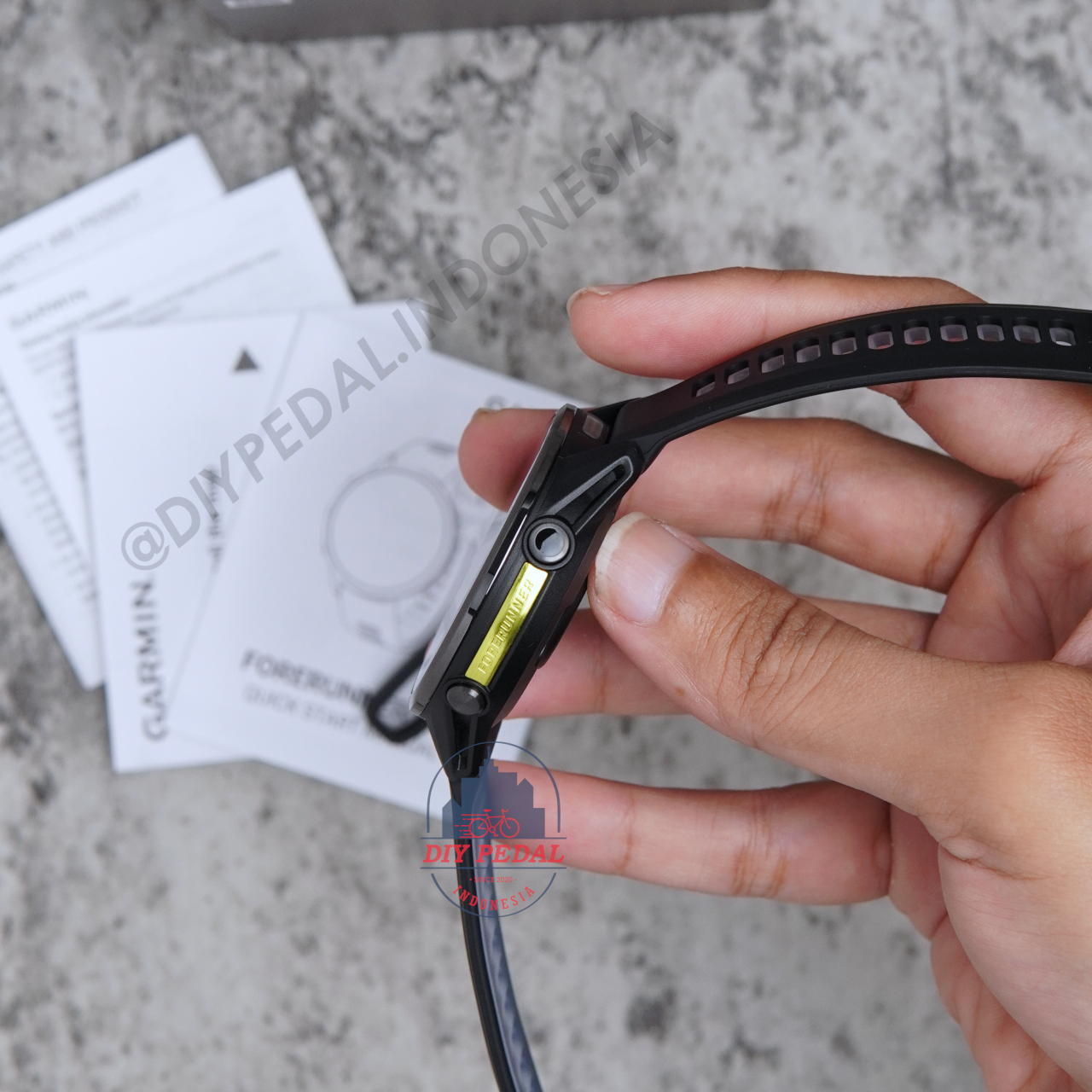 Jual Garmin Forerunner 970 Black, DIY Pedal Indonesia Lokasi Yogyakarta. Pusat Garmin Terbaik se Indonesia.