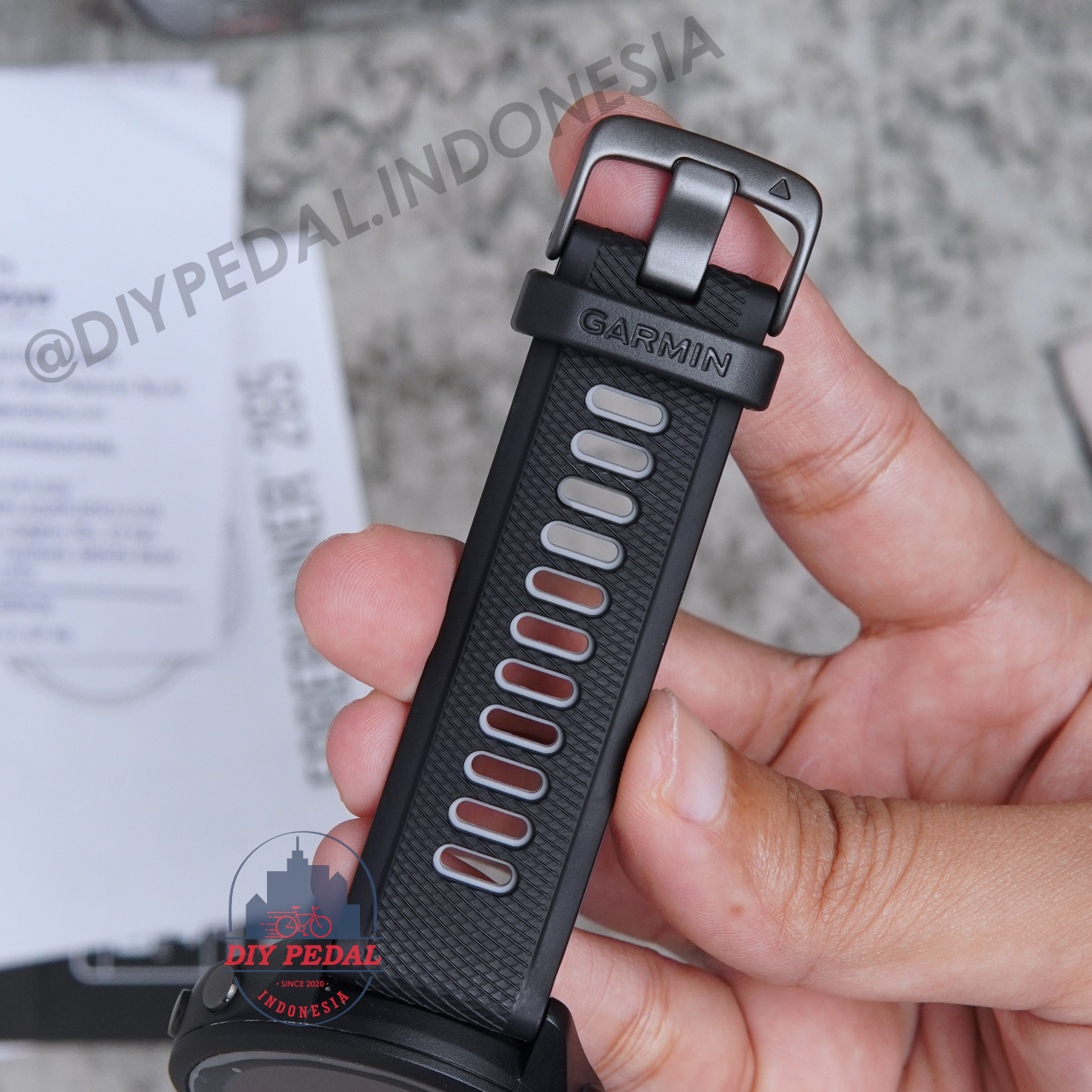 Jual Garmin Forerunner 265 Black, DIY Pedal Indonesia Lokasi Yogyakarta. Pusat Garmin Terbaik se Indonesia.