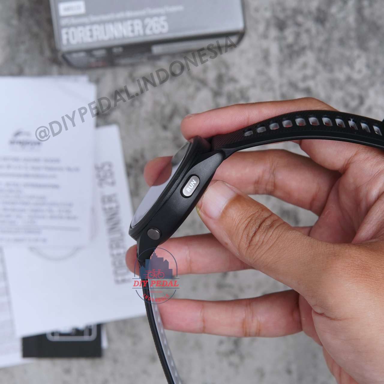 Jual Garmin Forerunner 265 Black, DIY Pedal Indonesia Lokasi Yogyakarta. Pusat Garmin Terbaik se Indonesia.