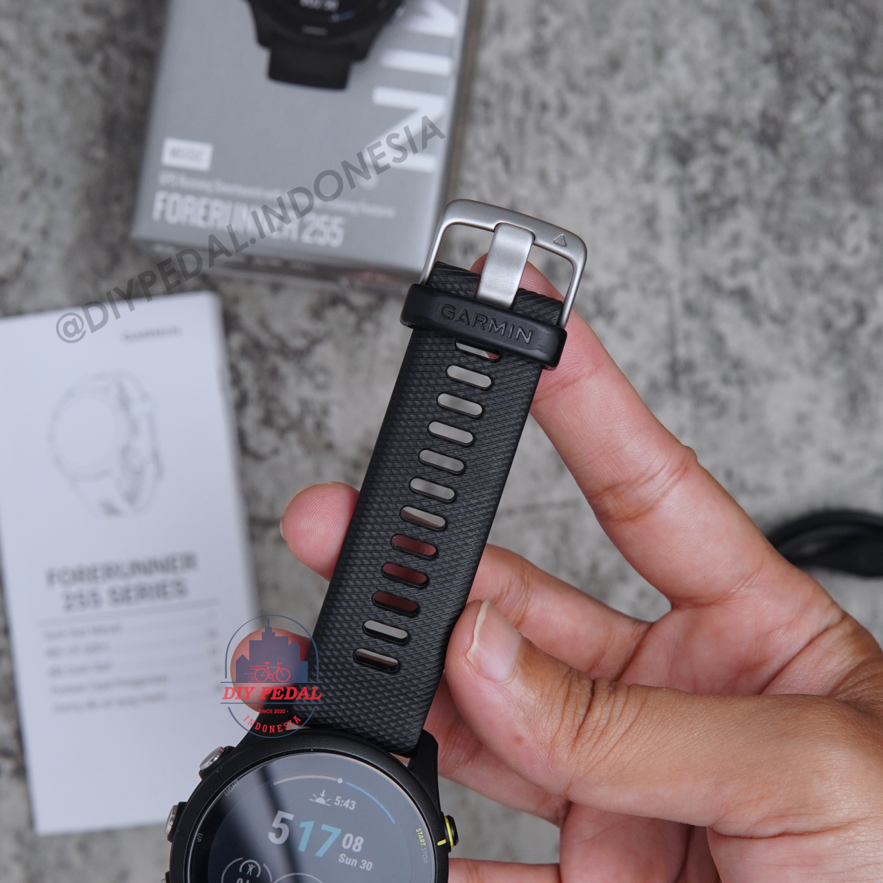 Jual Garmin Forerunner 255 Music Black, DIY Pedal Indonesia Lokasi Yogyakarta. Pusat Garmin Terbaik se Indonesia.