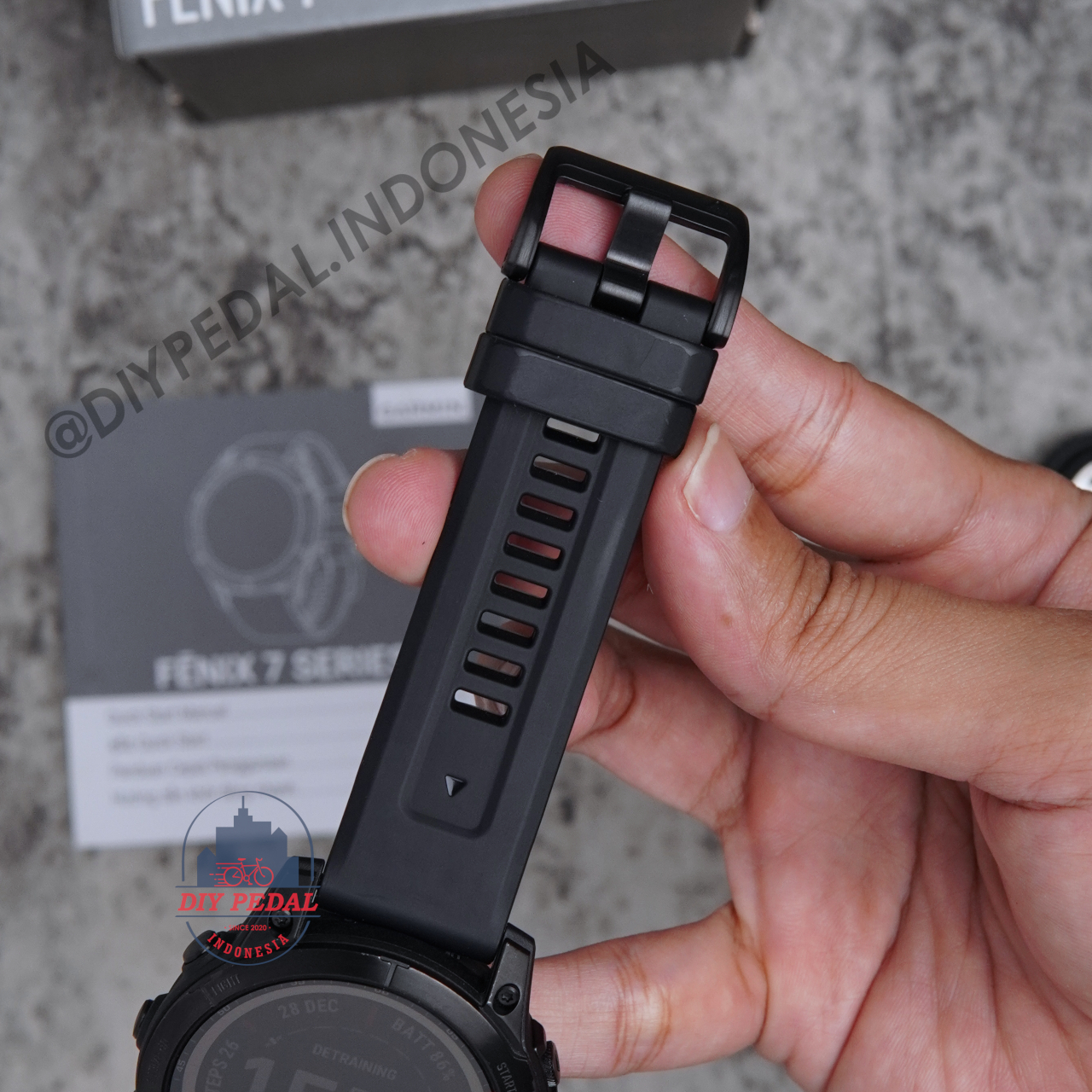 Jual Garmin Fenix 7 Sapphire Solar, DIY Pedal Indonesia Lokasi Yogyakarta. Pusat Garmin Terbaik se Indonesia.