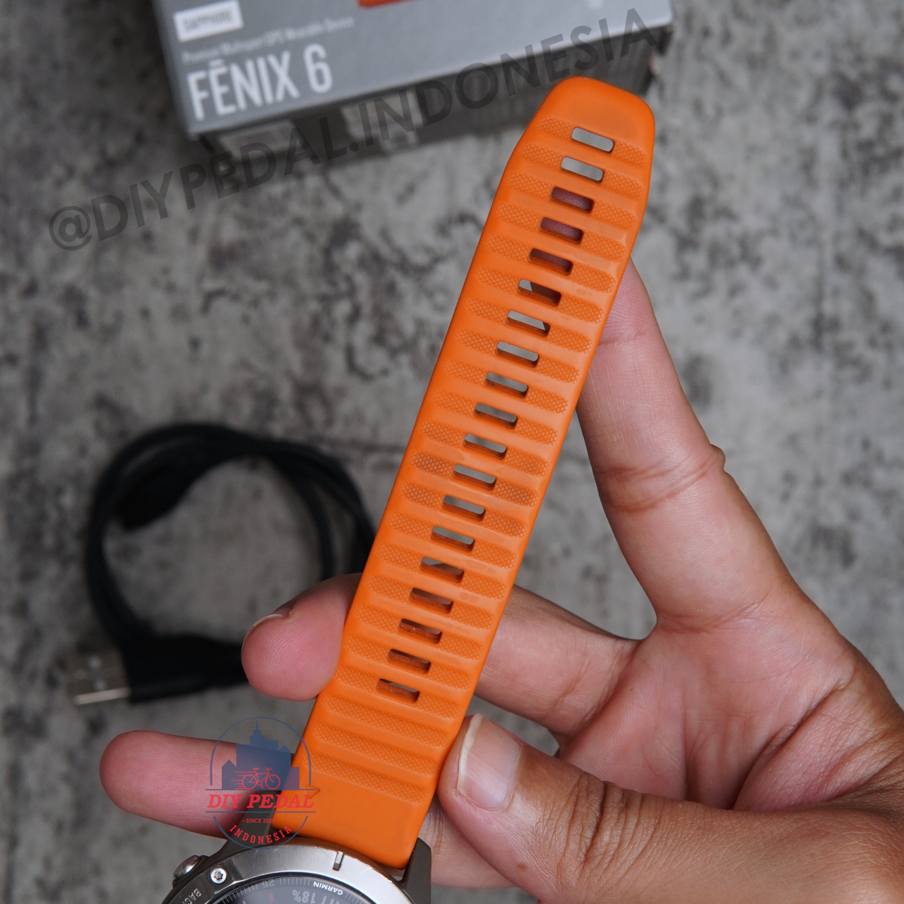 Jual Garmin Fenix 6 Sapphire Titanium, DIY Pedal Indonesia Lokasi Yogyakarta. Pusat Garmin Terbaik se Indonesia.