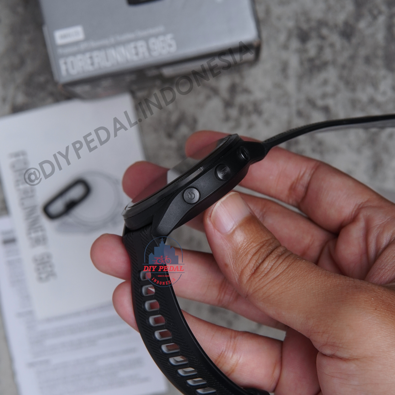 Jual Garmin Forerunner 965 Black, DIY Pedal Indonesia Lokasi Yogyakarta. Pusat Garmin Terbaik se Indonesia.