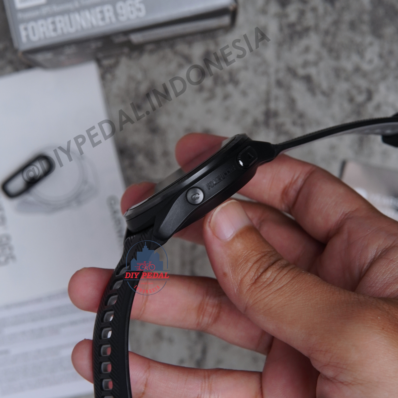 Jual Garmin Forerunner 965 Black, DIY Pedal Indonesia Lokasi Yogyakarta. Pusat Garmin Terbaik se Indonesia.