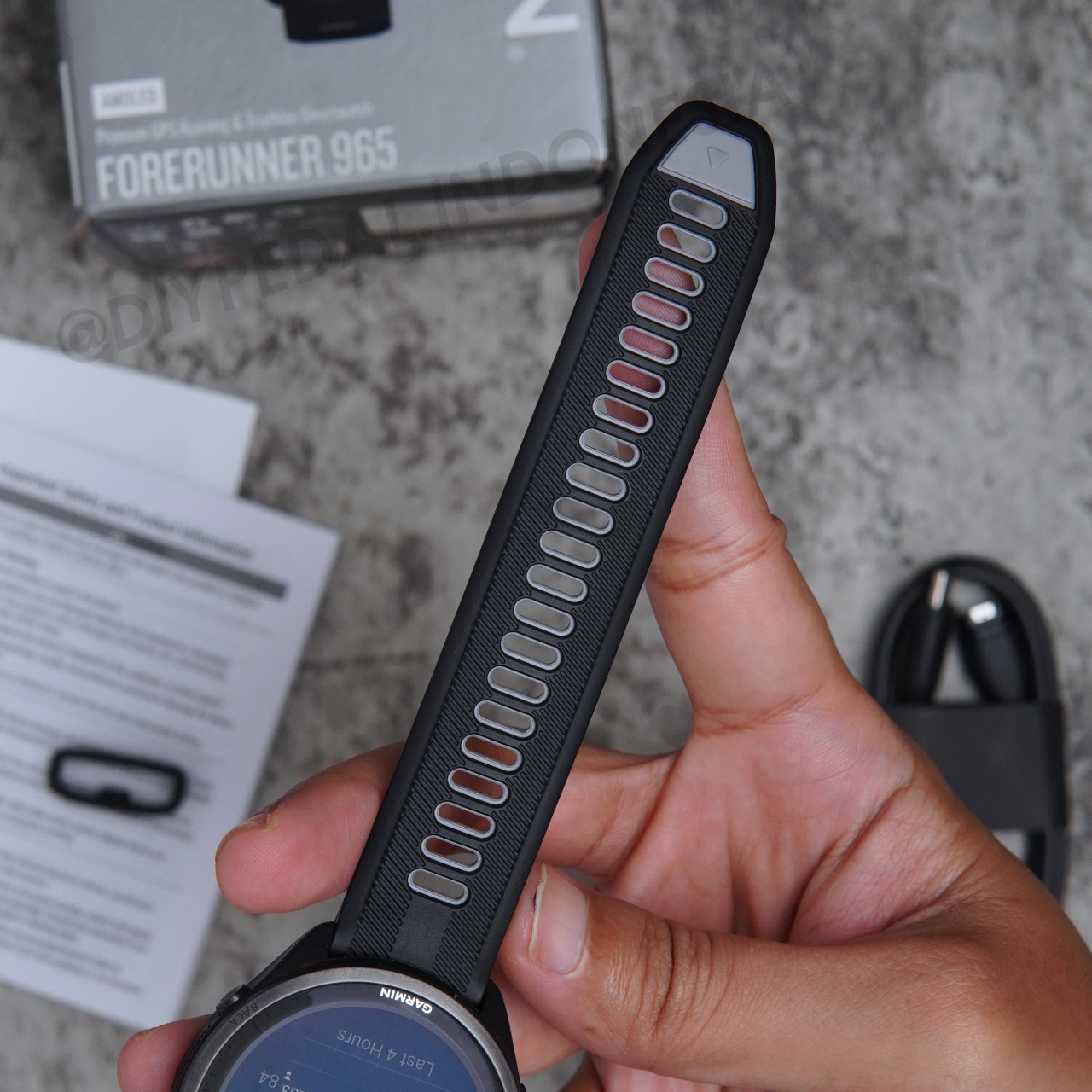 Jual Garmin Forerunner 965 Black, DIY Pedal Indonesia Lokasi Yogyakarta. Pusat Garmin Terbaik se Indonesia.