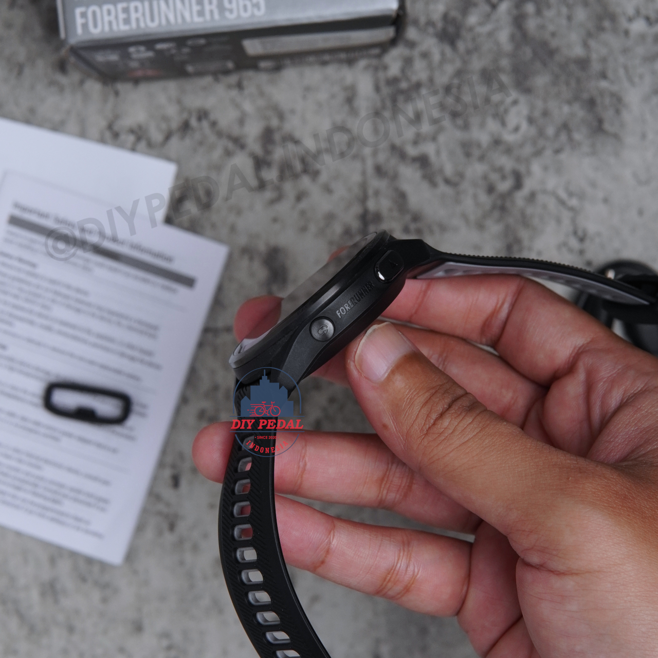 Jual Garmin Forerunner 965 Black, DIY Pedal Indonesia Lokasi Yogyakarta. Pusat Garmin Terbaik se Indonesia.