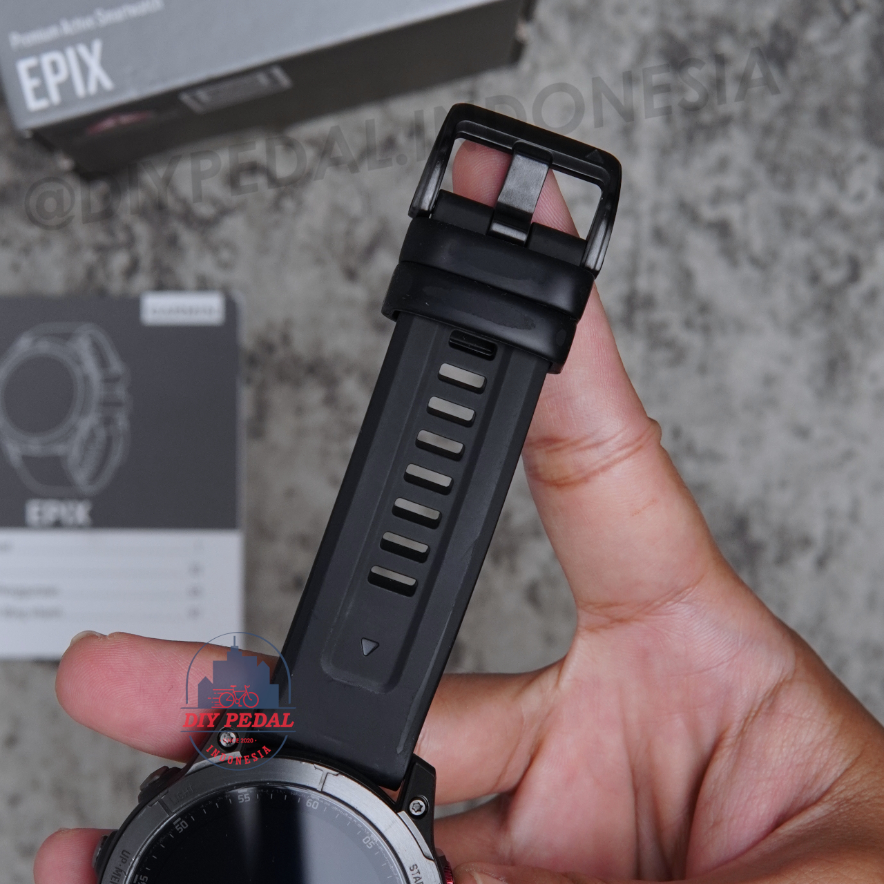 Jual Garmin EPIX 2 Sapphire Carbon Gray, DIY Pedal Indonesia Lokasi Yogyakarta. Pusat Garmin Terbaik se Indonesia.
