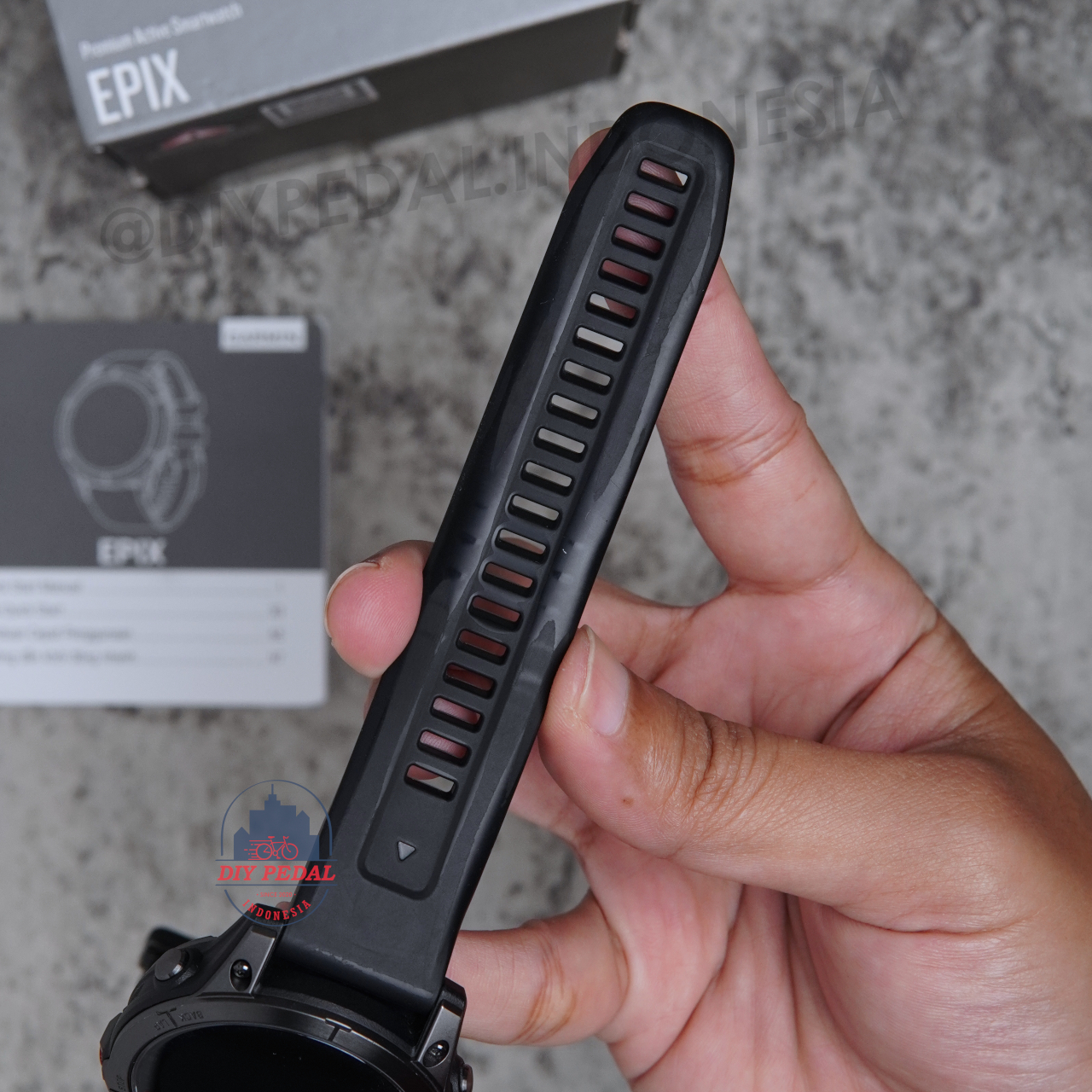 Jual Garmin EPIX 2 Sapphire Carbon Gray, DIY Pedal Indonesia Lokasi Yogyakarta. Pusat Garmin Terbaik se Indonesia.