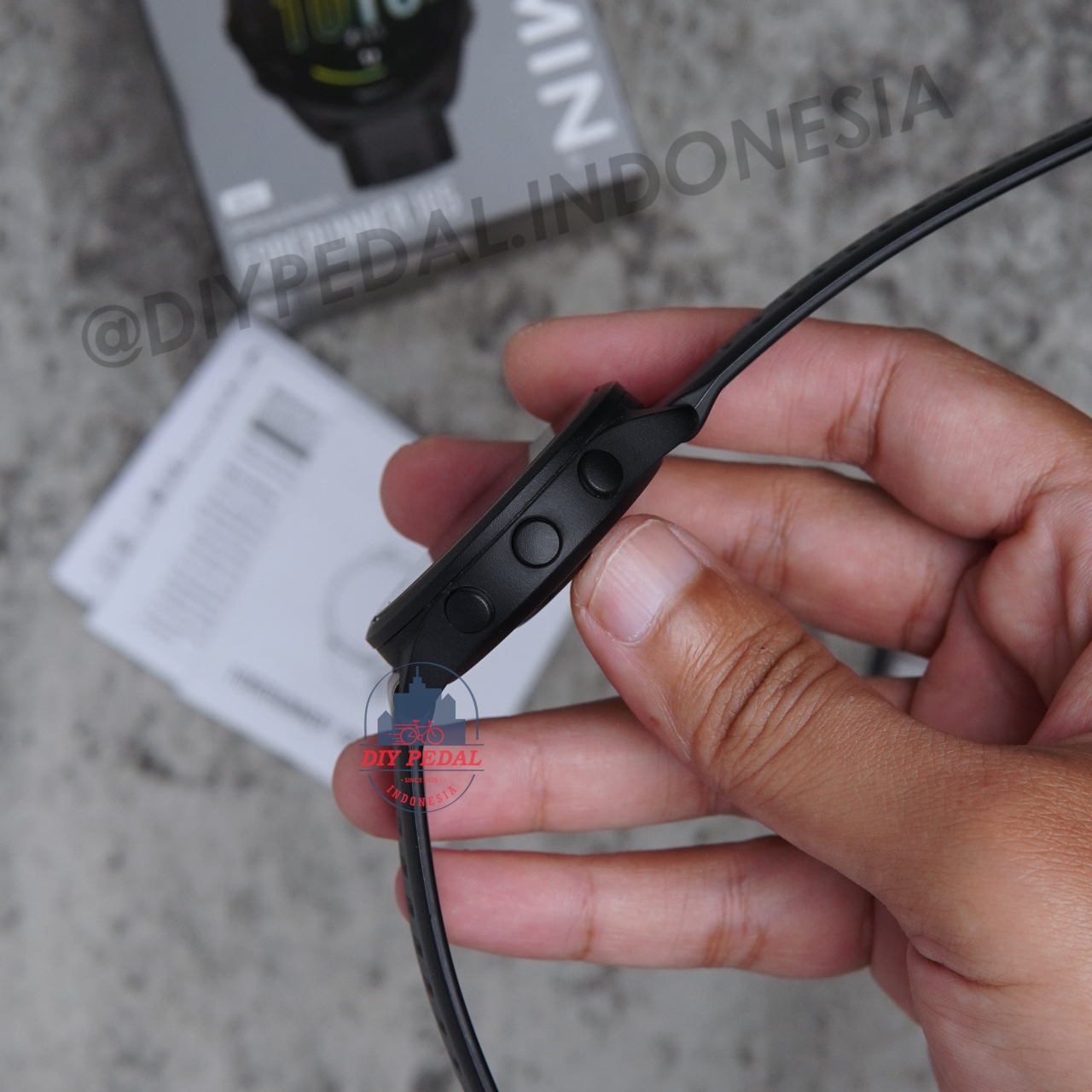 Jual Garmin Forerunner 165 Non Music, DIY Pedal Indonesia Lokasi Yogyakarta. Pusat Garmin Terbaik se Indonesia.