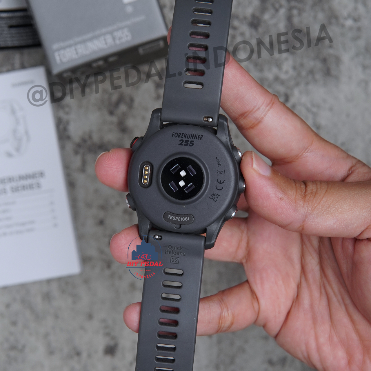Jual Garmin Forerunner 255 Slate Gray Non Music, DIY Pedal Indonesia Lokasi Yogyakarta. Pusat Garmin Terbaik se Indonesia.