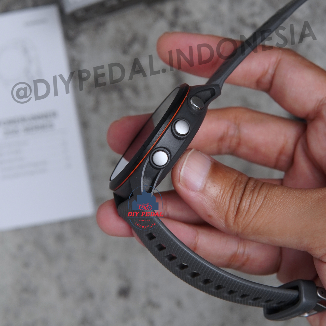 Jual Garmin Forerunner 255 Slate Gray Non Music, DIY Pedal Indonesia Lokasi Yogyakarta. Pusat Garmin Terbaik se Indonesia.