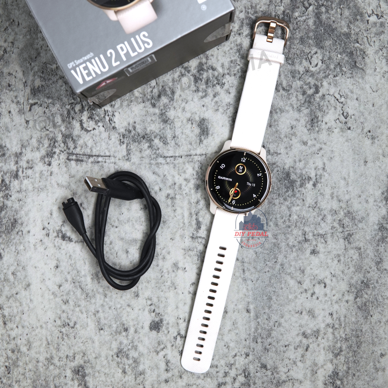 Jual Garmin Venu 2 Plus Ivory Gold , DIY Pedal Indonesia Lokasi Yogyakarta. Pusat Garmin Terbaik se Indonesia.