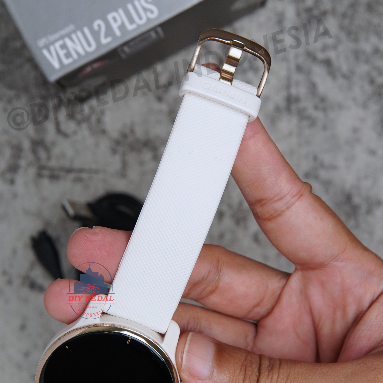 Jual Garmin Venu 2 Plus Ivory Gold , DIY Pedal Indonesia Lokasi Yogyakarta. Pusat Garmin Terbaik se Indonesia.